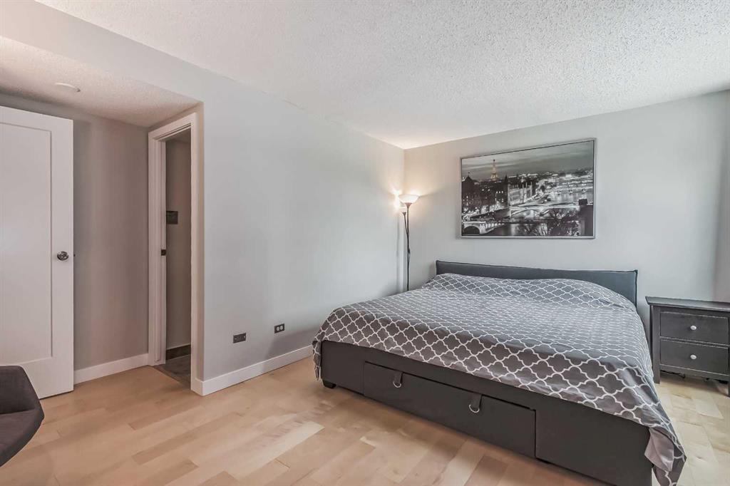 1304 15 Avenue SW, #210