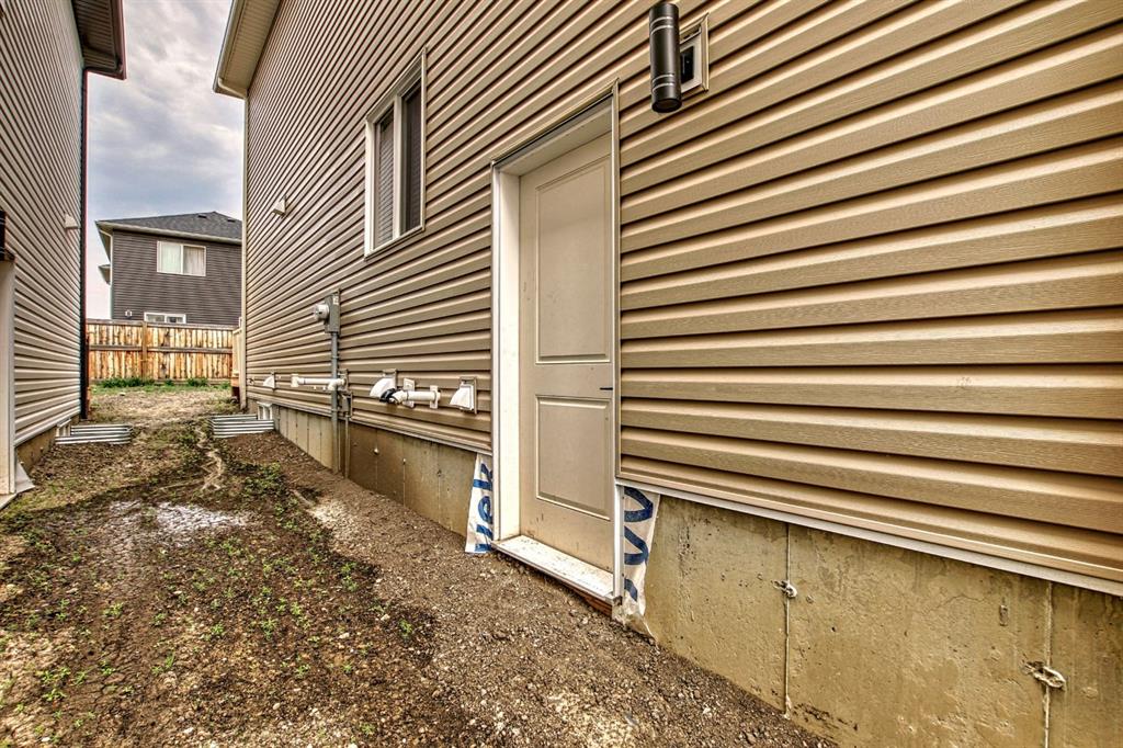 475 Bayview Way SW