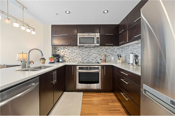 1110 3 Avenue NW, Calgary