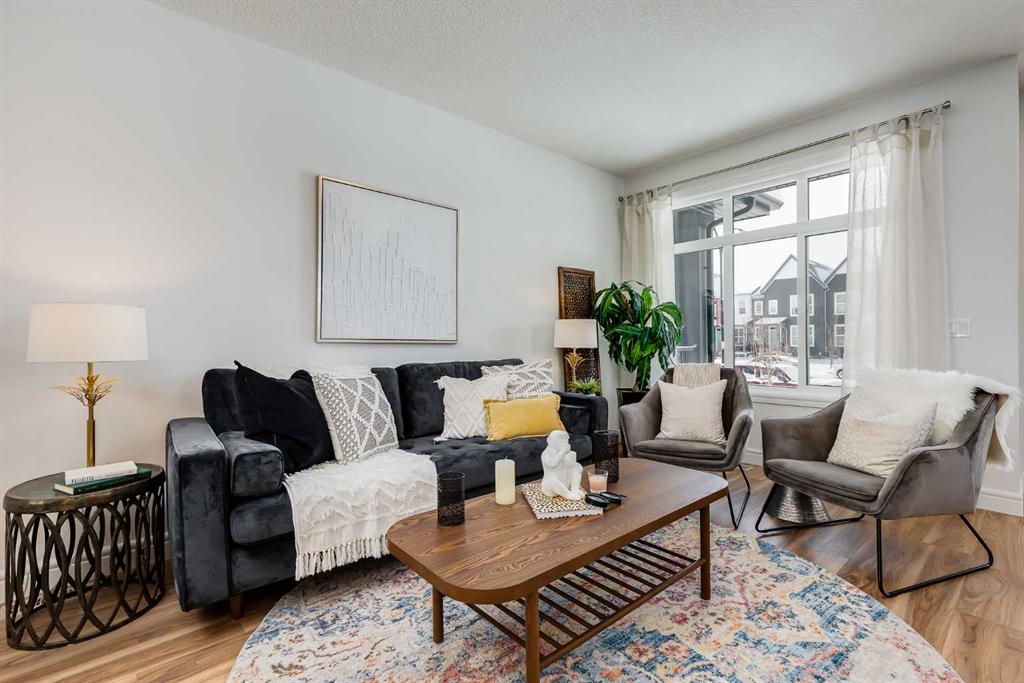 969 Cobblemore Common SW
