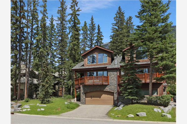 124 Silvertip Ridge, Canmore