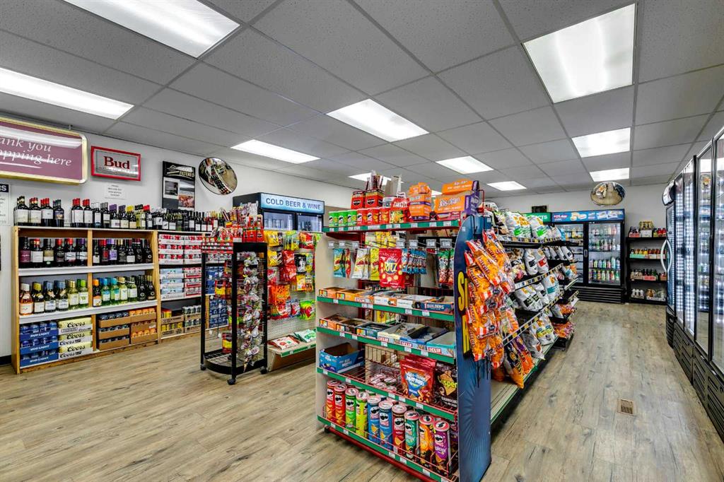 186007 Priddis Valley Road W