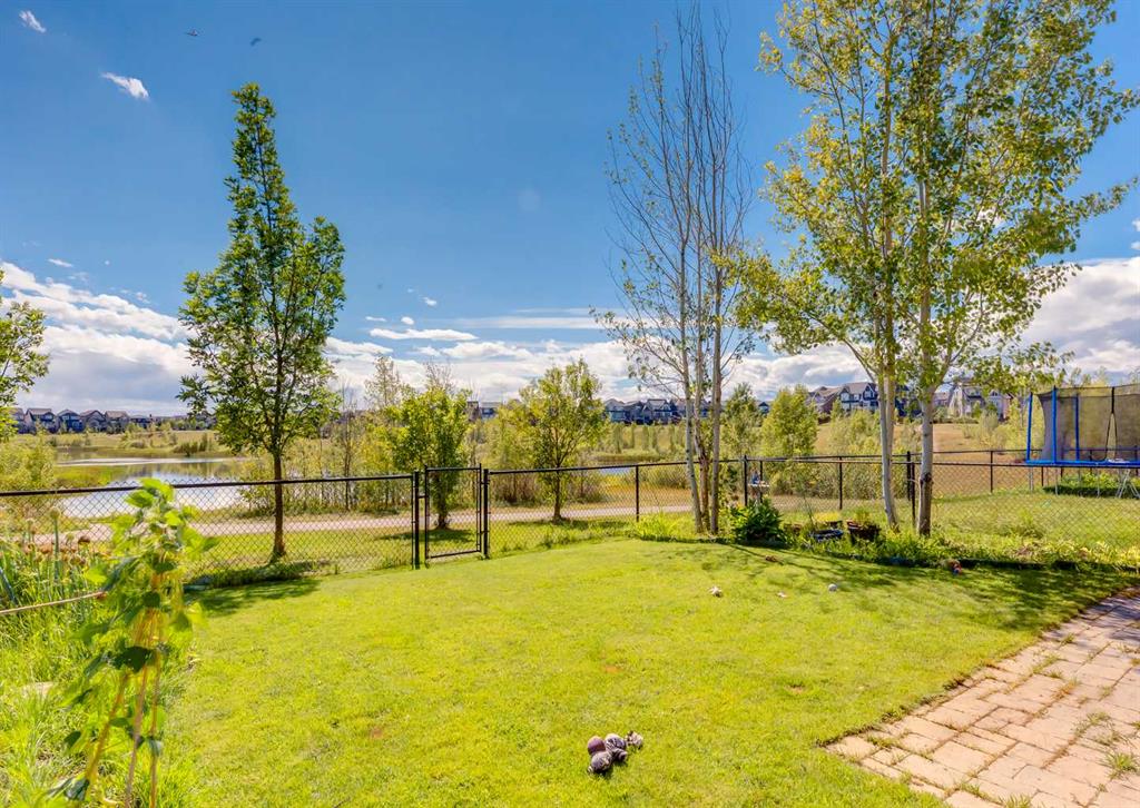 107 Marquis Grove SE