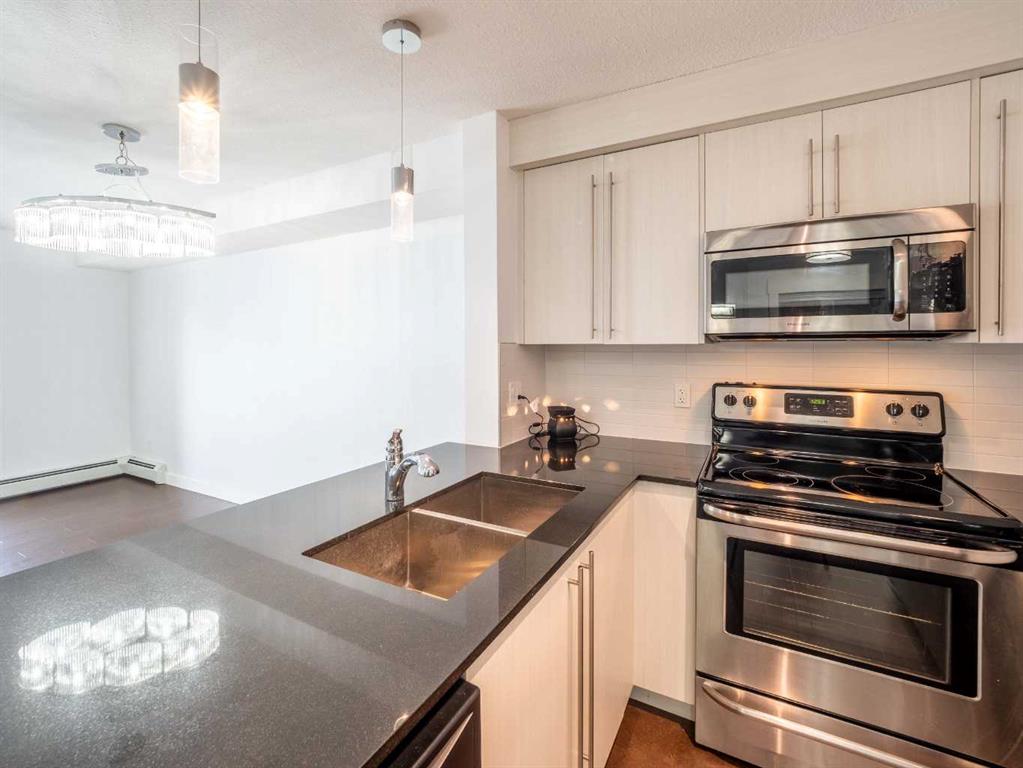 11 Mahogany Row SE, #3106