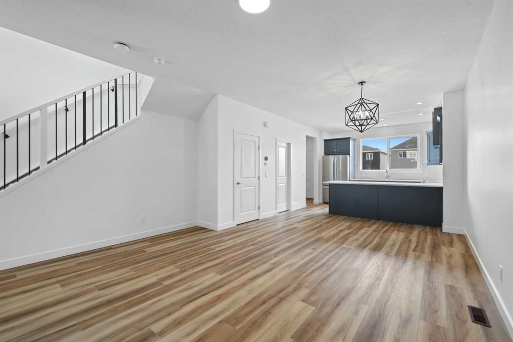 153 Legacy Glen Place SE