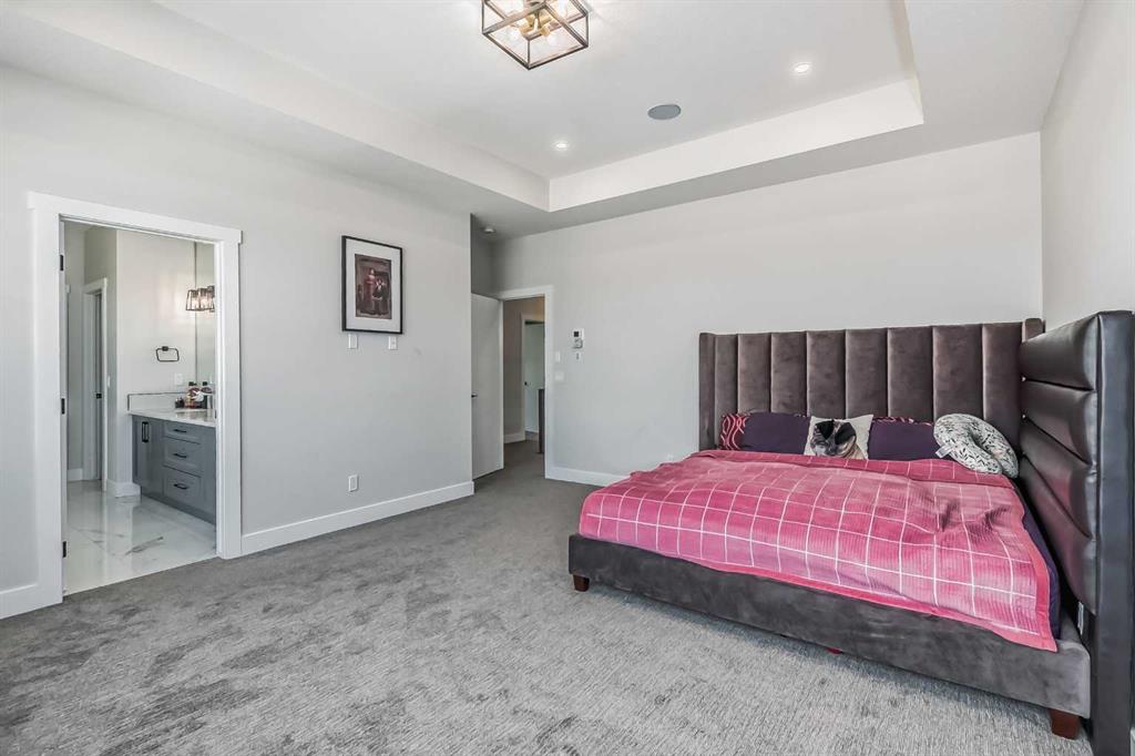 23 WATERFORD Heights