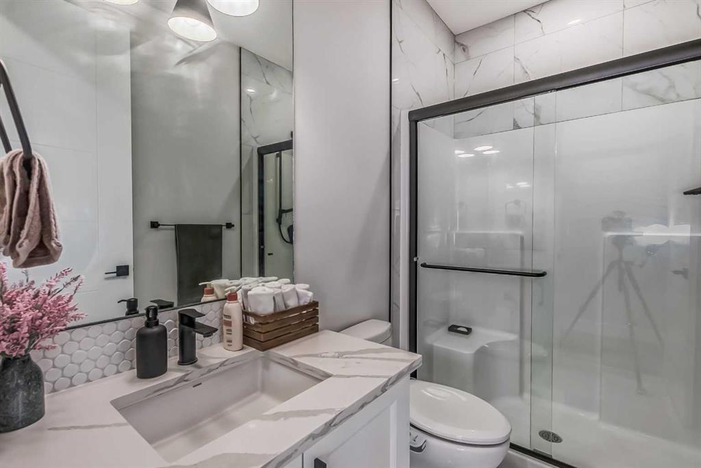 23 WATERFORD Heights