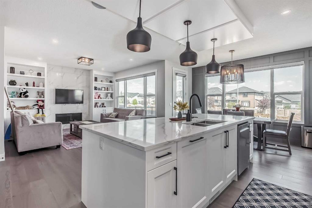 23 WATERFORD Heights