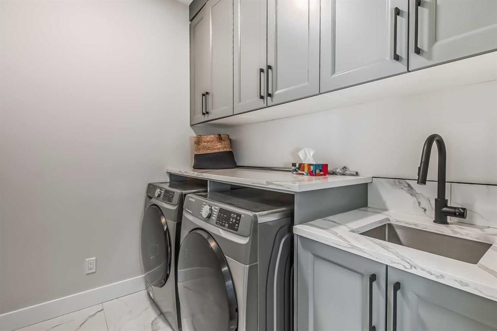 23 WATERFORD Heights