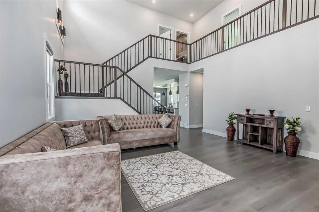 23 WATERFORD Heights