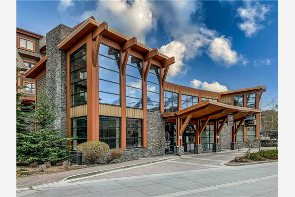 173 Kananaskis Way, Canmore