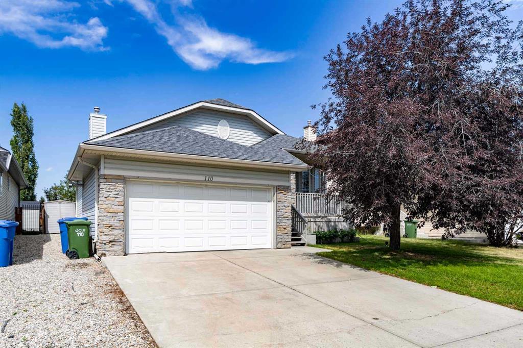 110 West Lakeview Crescent