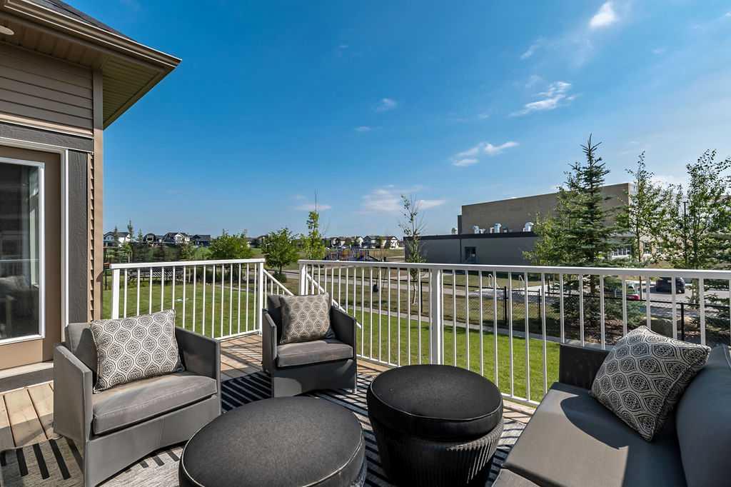 70 Coopersfield Park SW