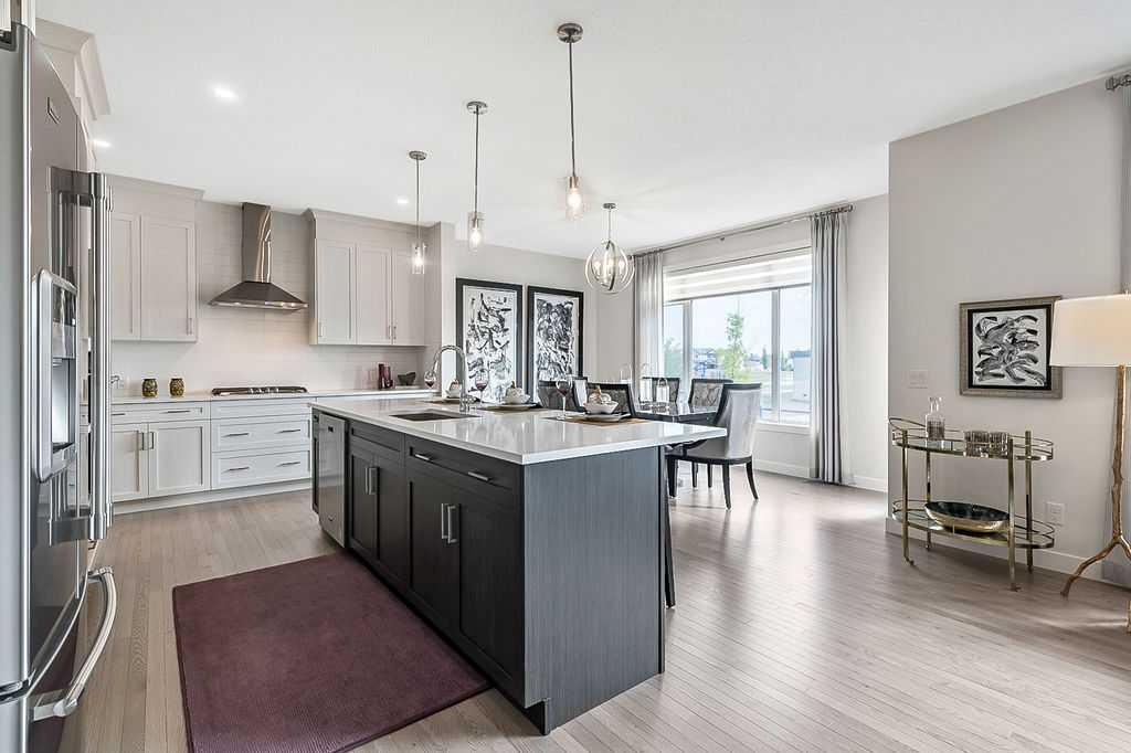 70 Coopersfield Park SW