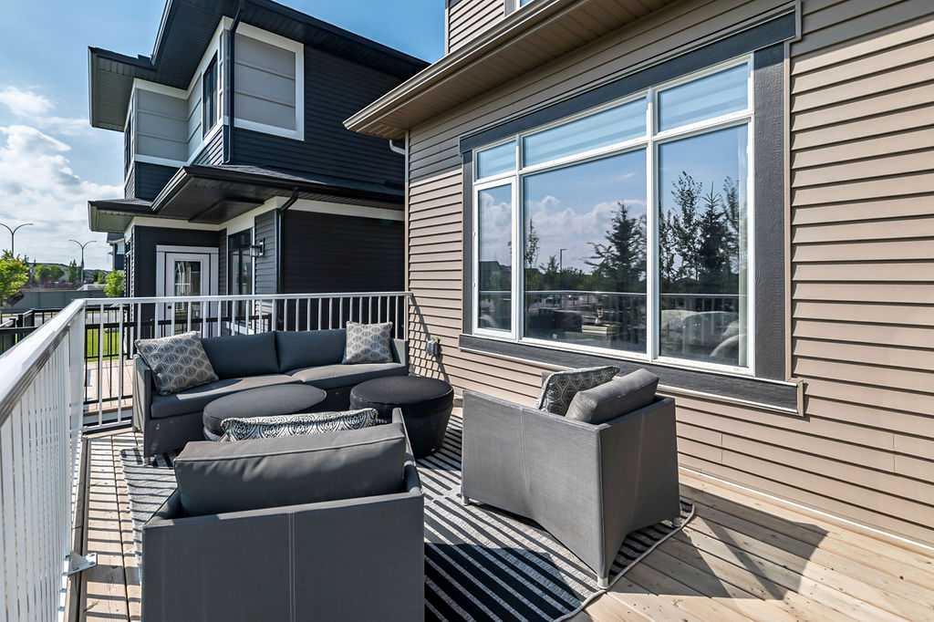 70 Coopersfield Park SW