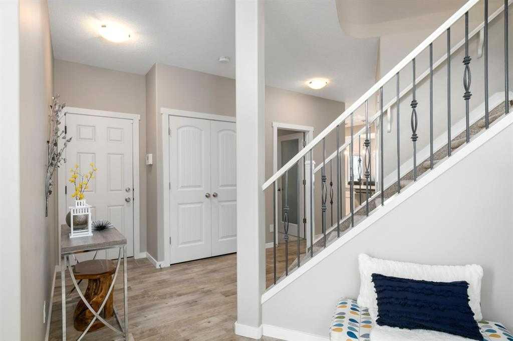 61 Kingsbridge Place SE