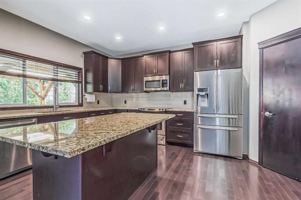 192 Cranford Drive SE