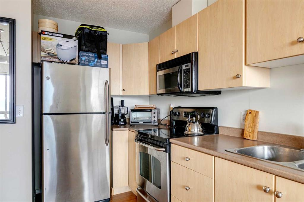 1053 10 Street SW, #1706