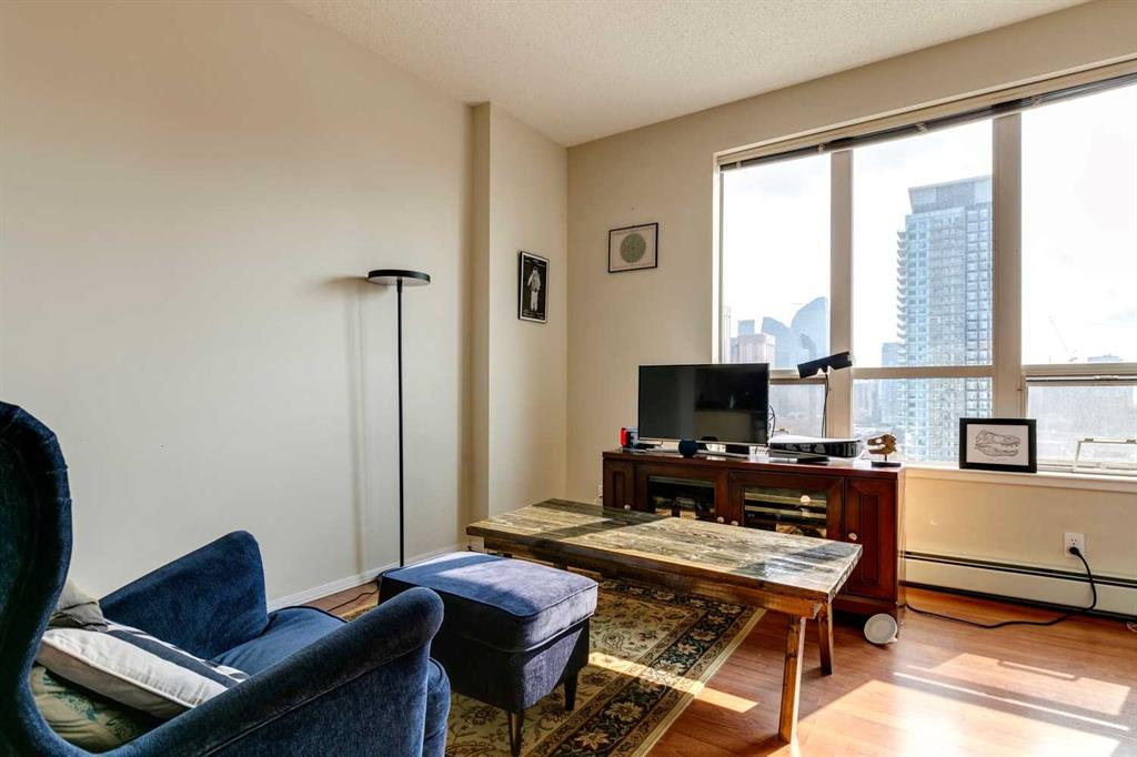 1053 10 Street SW, #1706