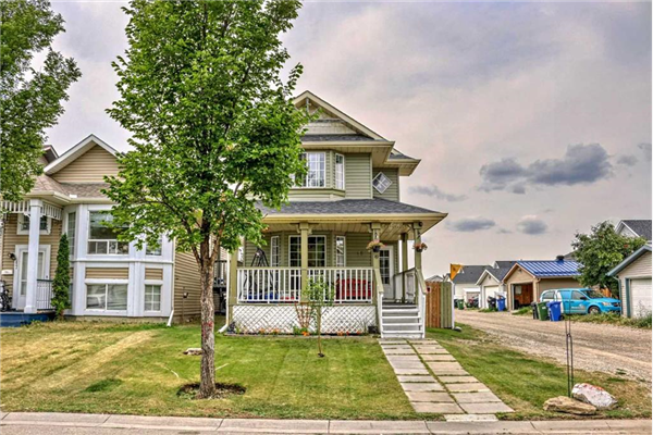 49 Martinridge Road NE, Calgary