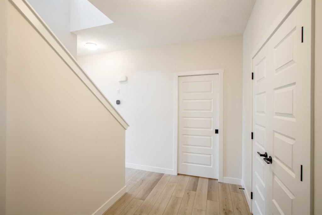 Listing A2071932 - Large Photo # 3