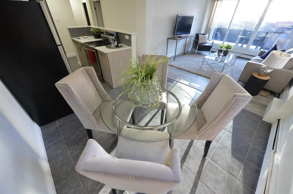 1040 15 Avenue SW, #102