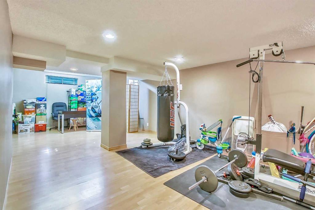 296 Edgebank Circle NW