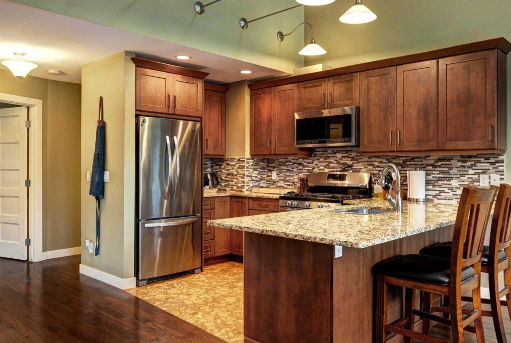 1411 1st Avenue, #3