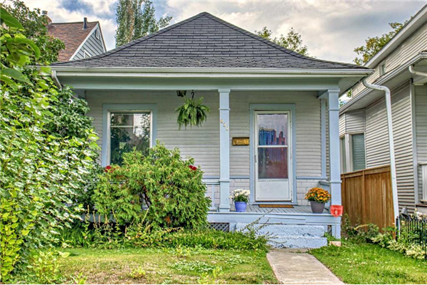832 3 Avenue NW, Calgary