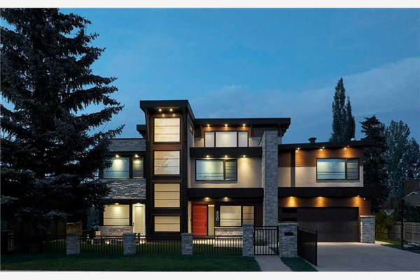 820 Madison Avenue SW, Calgary