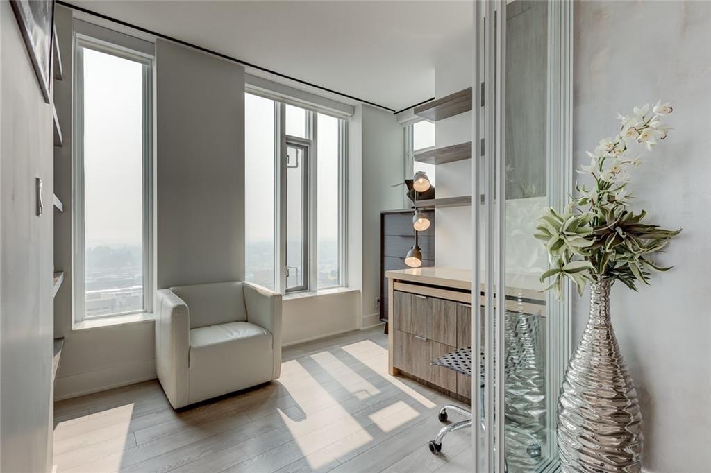 901 10 Avenue SW, #3305