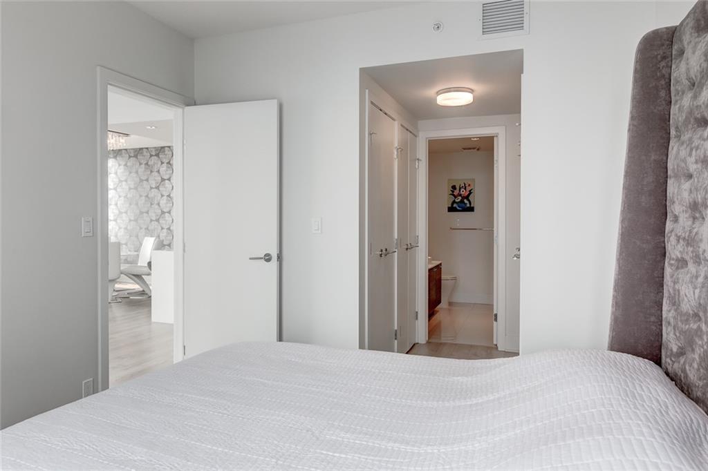901 10 Avenue SW, #3305