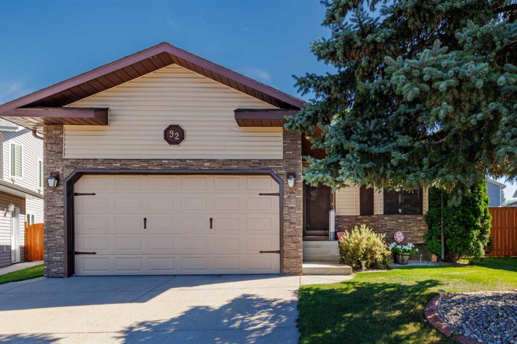 92 Maple Way SE