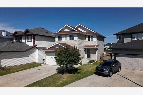 110 Marthas Haven Green NE, Calgary