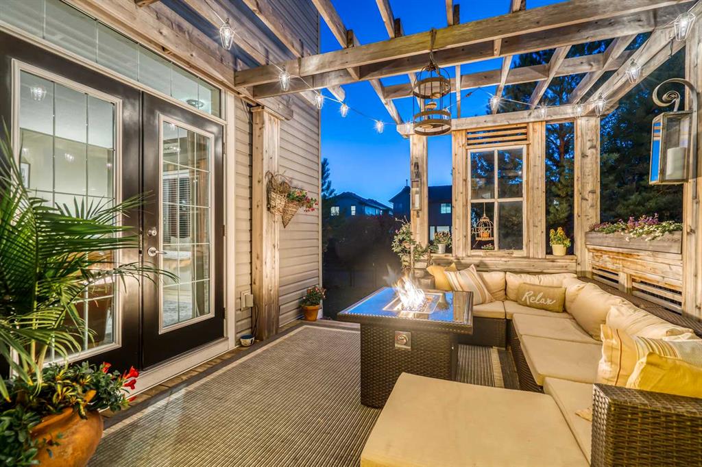 23 Drake Landing Road