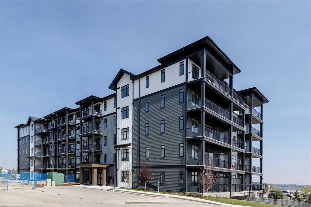 30 Sage Hill Walk NW, #101