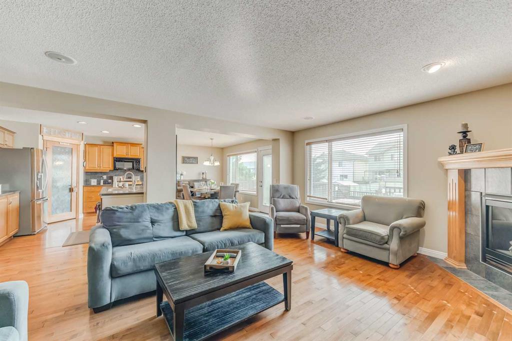 167 Coventry Hills Drive NE