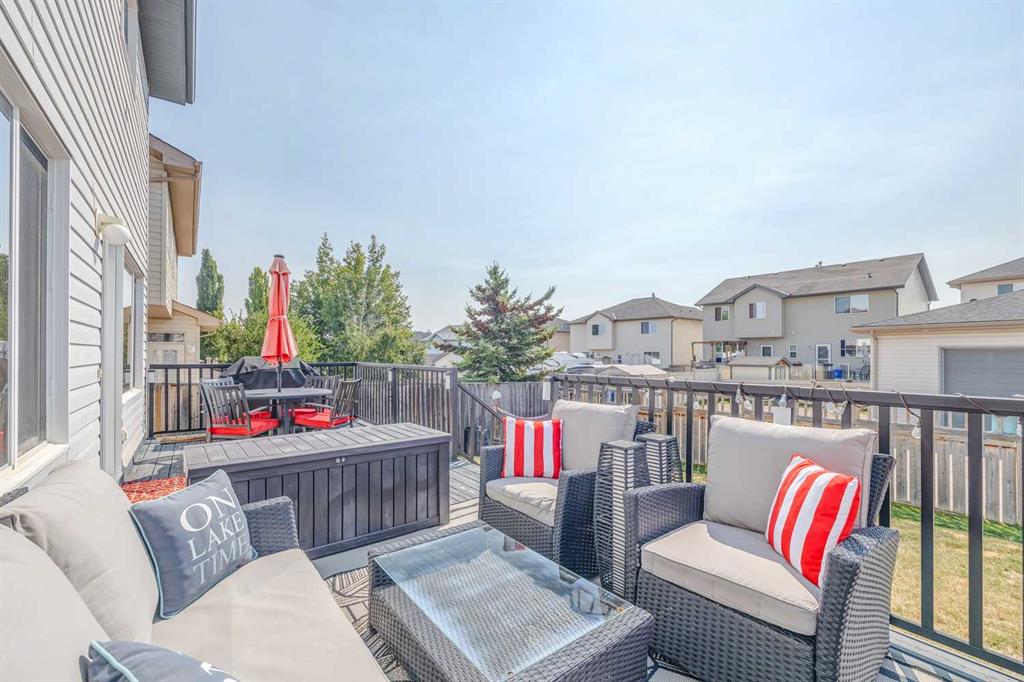 167 Coventry Hills Drive NE