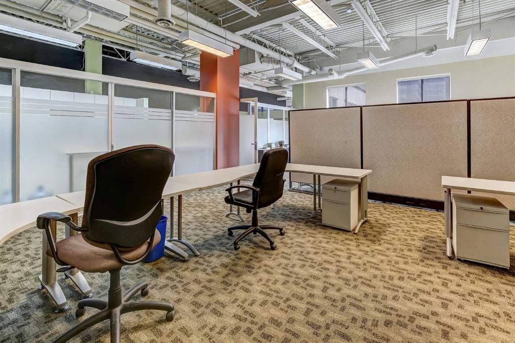 221 10 Avenue SE, #301