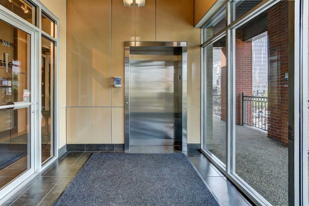 221 10 Avenue SE, #301
