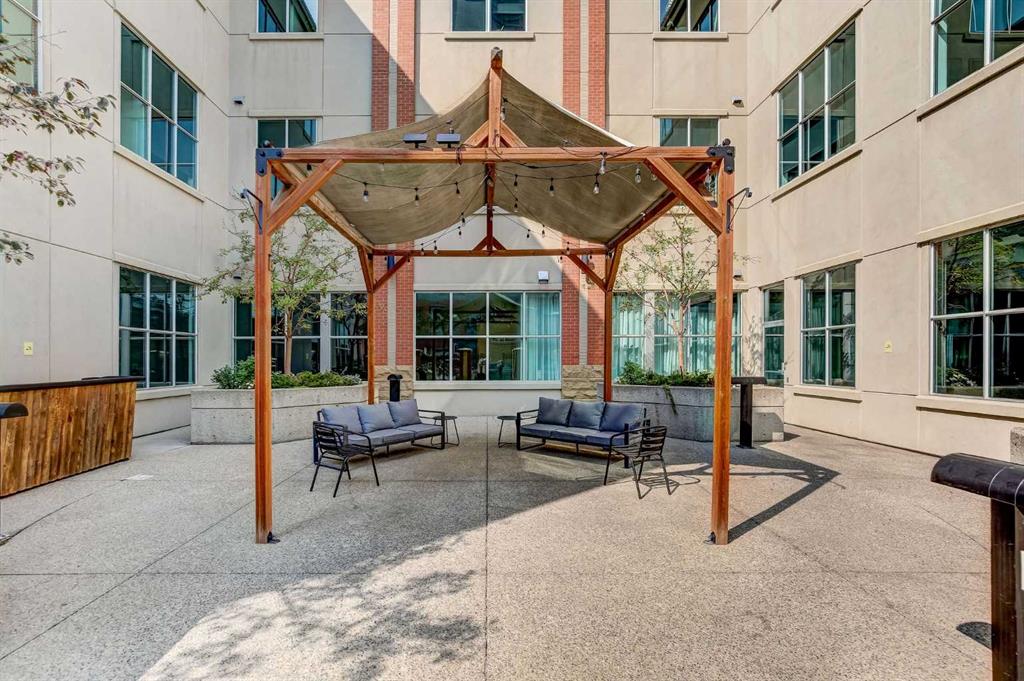 221 10 Avenue SE, #301