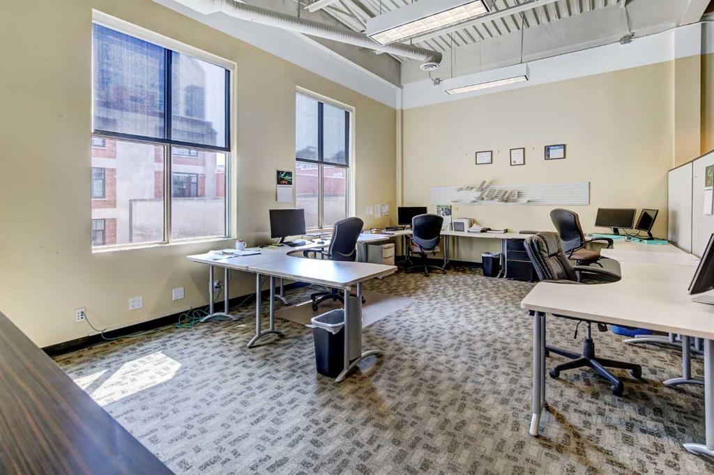 221 10 Avenue SE, #301