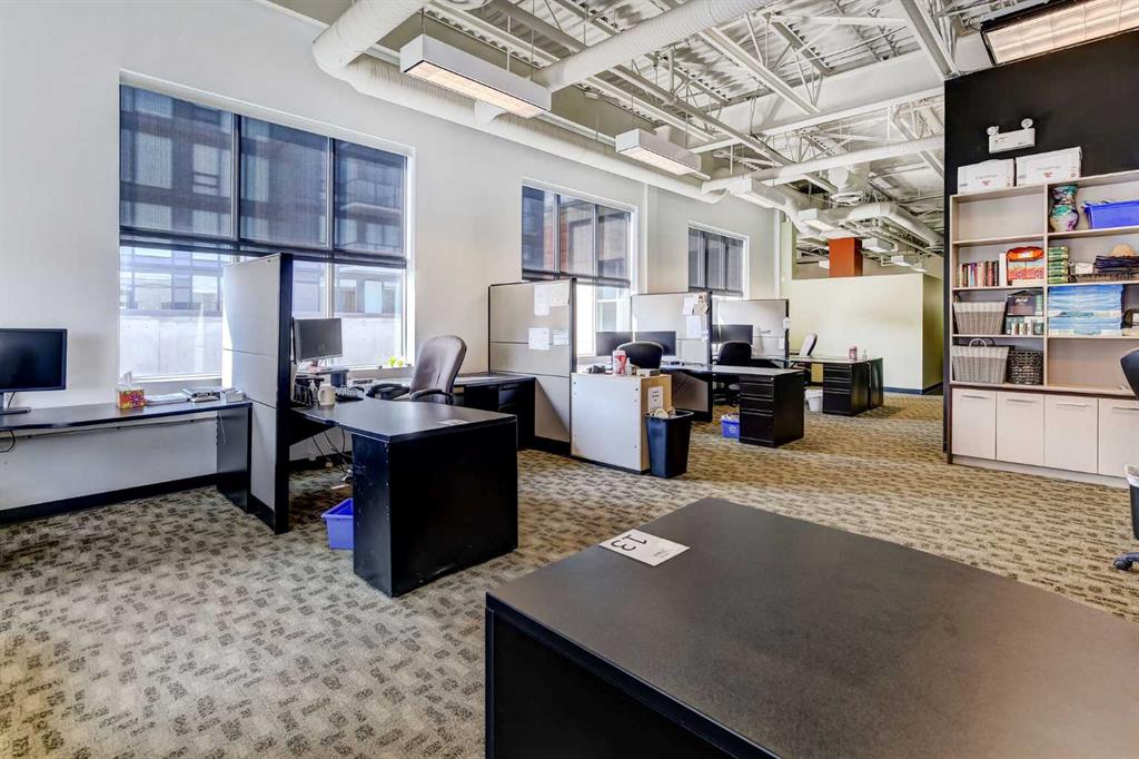 221 10 Avenue SE, #301