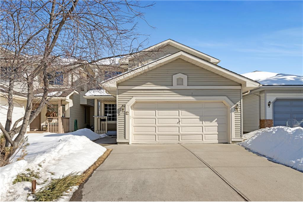 12 Riverwood Close SE, Calgary