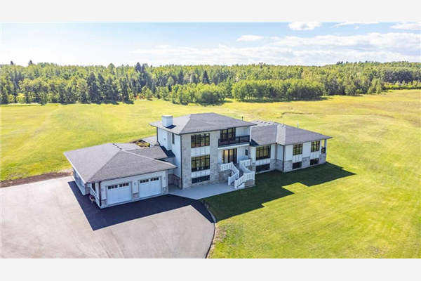 226 Grizzly Rise, Rural Rocky View County