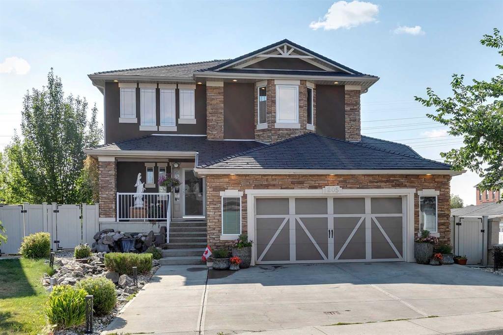 205 Magenta Crescent