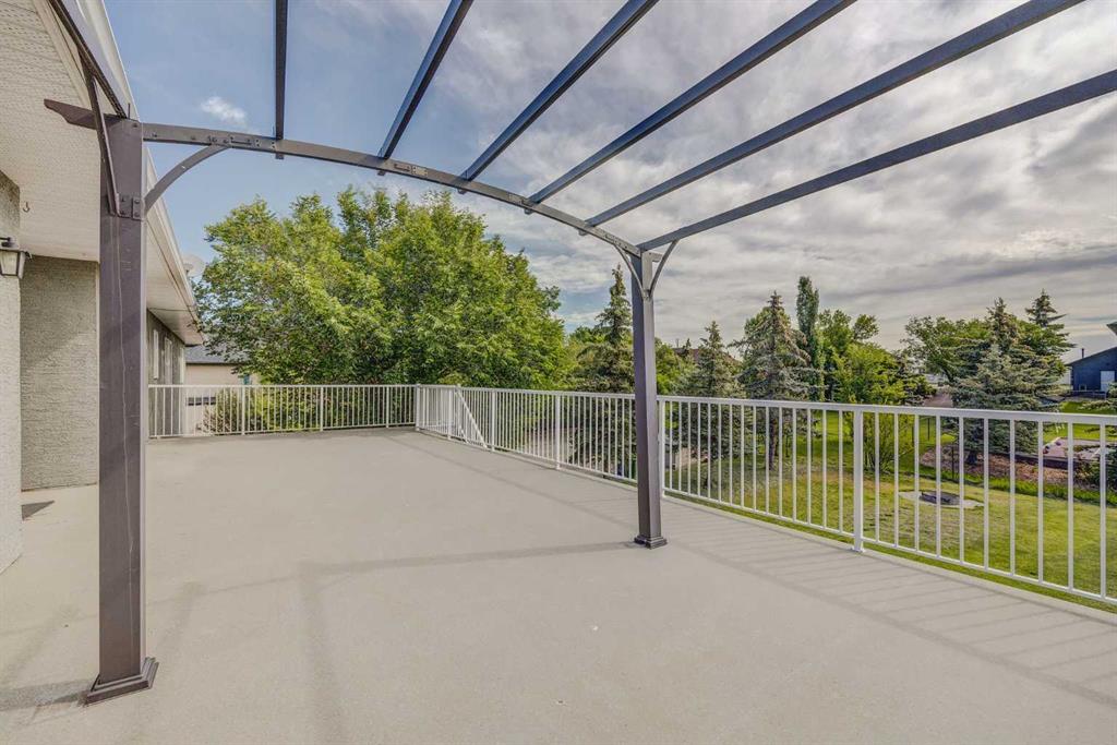 664 East Chestermere Drive