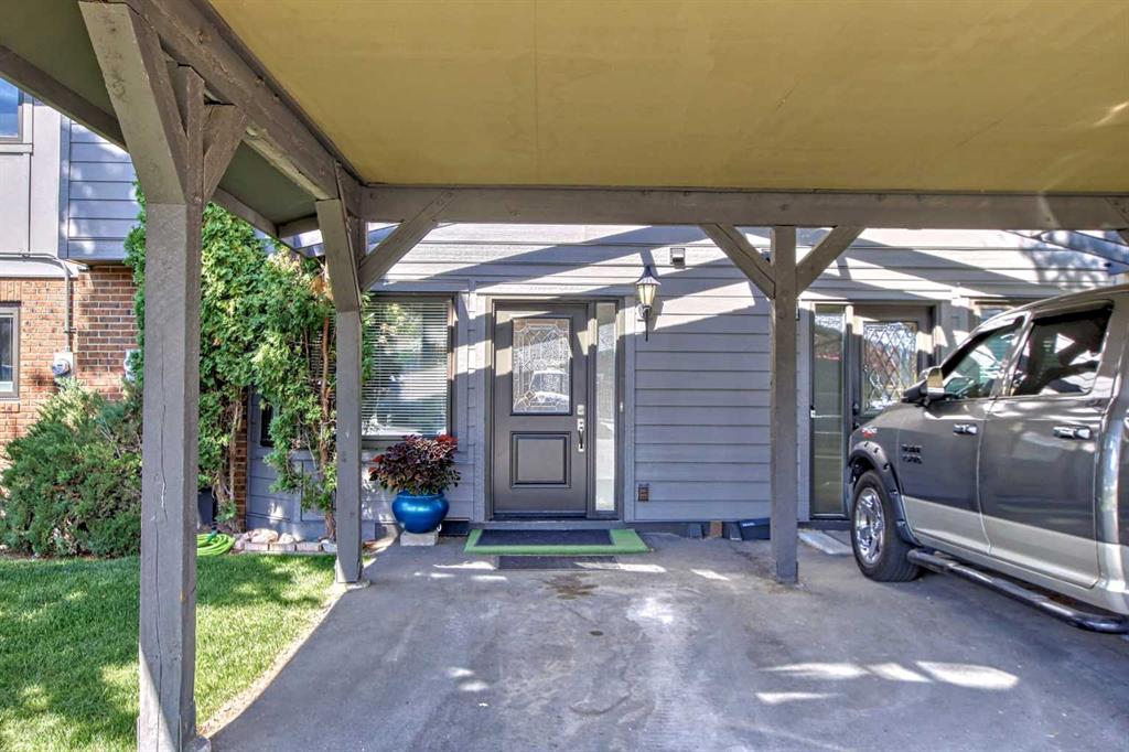 10940 Bonaventure Drive SE, #90