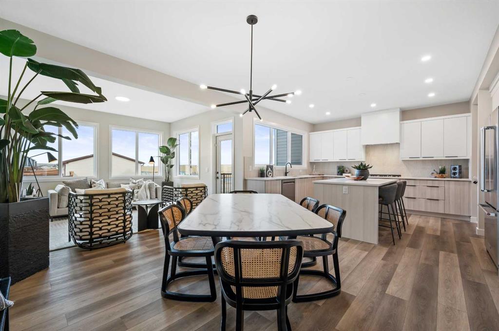 19 Legacy Reach View SE