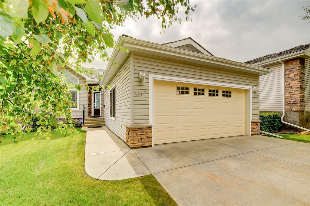 447 Rocky Vista Gardens NW